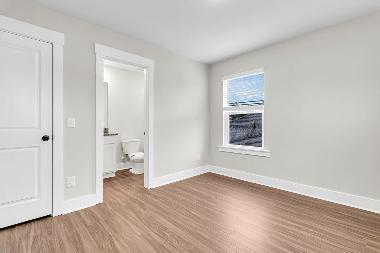 5251 Cottage Landing Drive Photo 43