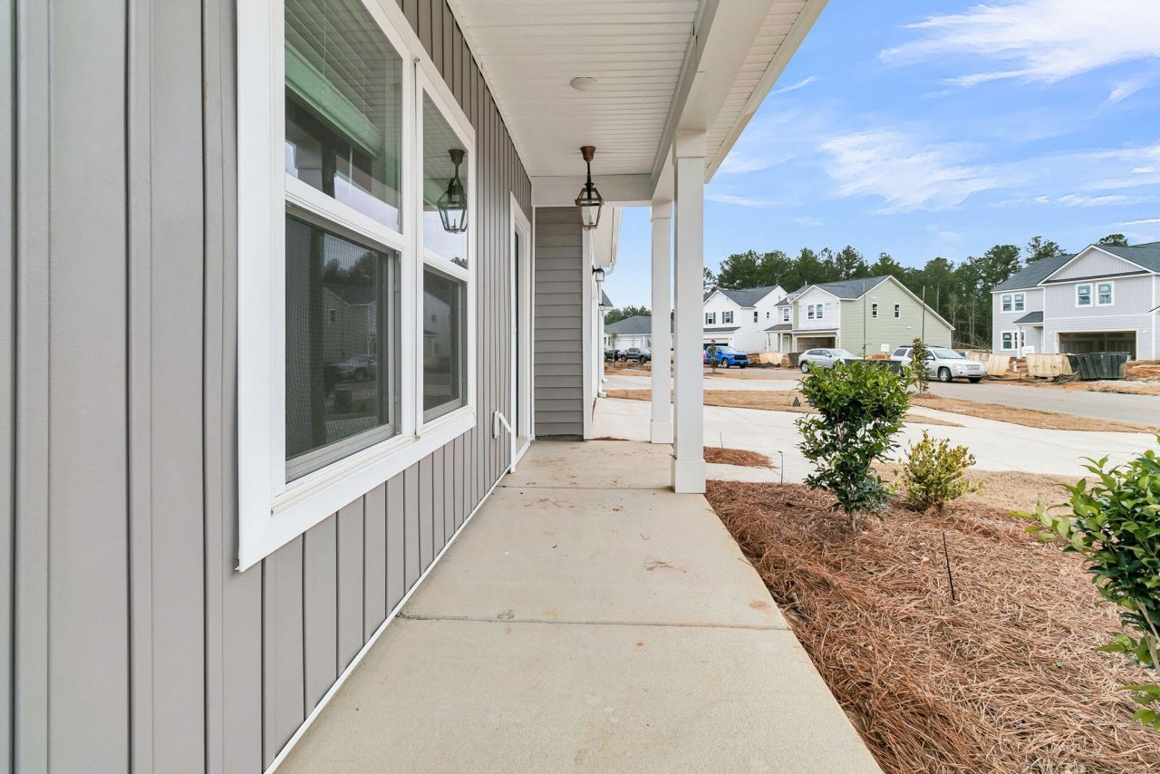 5251 Cottage Landing Drive Photo 6