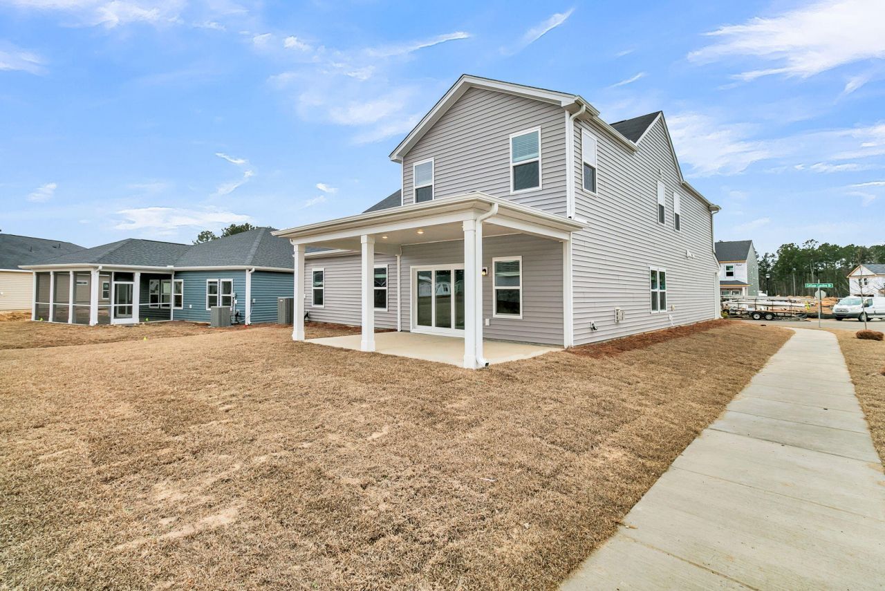 5251 Cottage Landing Drive Photo 8