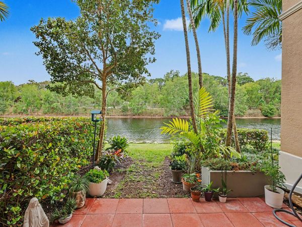 4531 Artesa Way S, Palm Beach Gardens, FL 33418