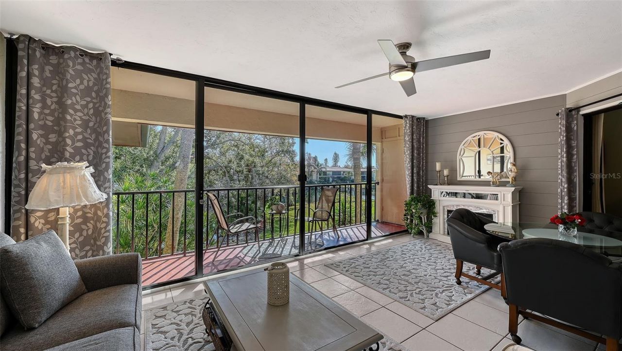 6466 Seagull Drive, Unit 322, Bradenton, FL 34210 Photo