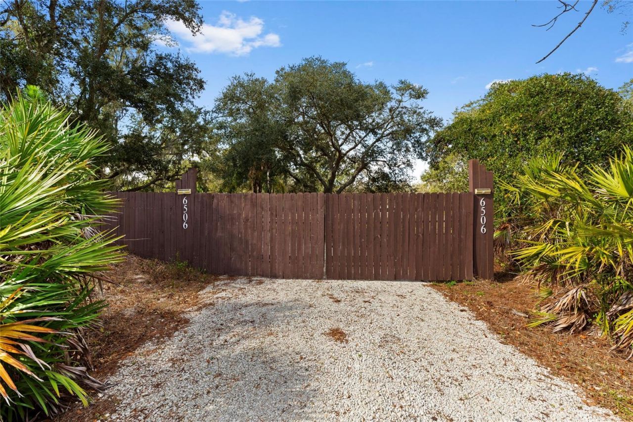 6506 County Road 675 E, Bradenton, FL 34211 Photo