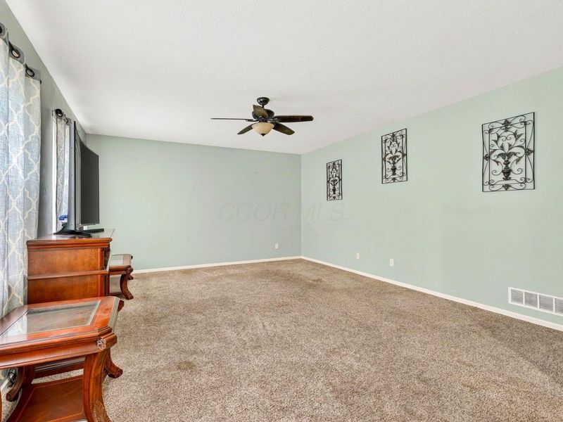 4779 Golden Grove Drive, Groveport, OH 43125 Photo 11