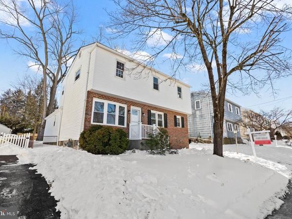 1717 CRESTVIEW AVENUE, WILLOW GROVE, PA 19090