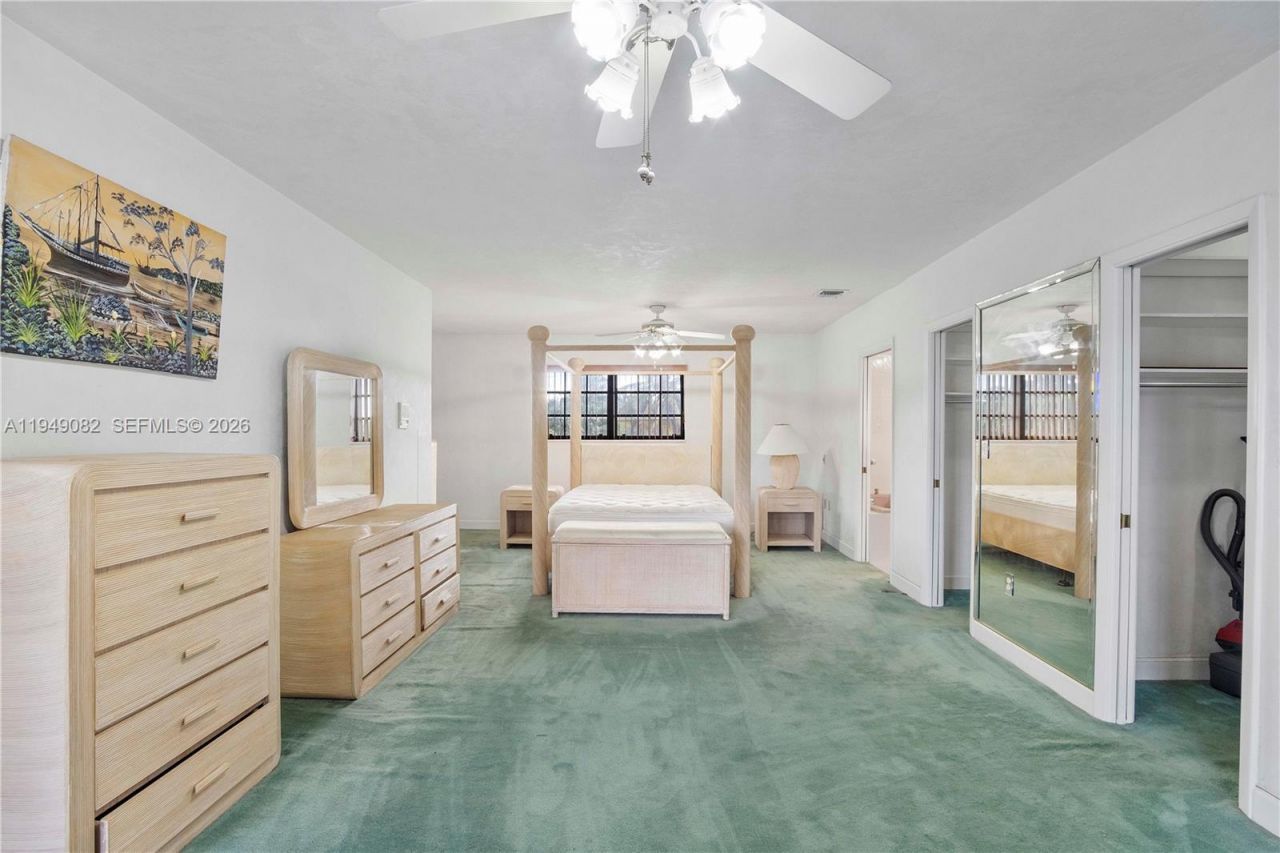 1231 NW 88th St, Miami, FL 33147 Photo