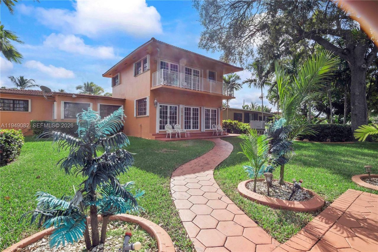 1231 NW 88th St, Miami, FL 33147 Photo