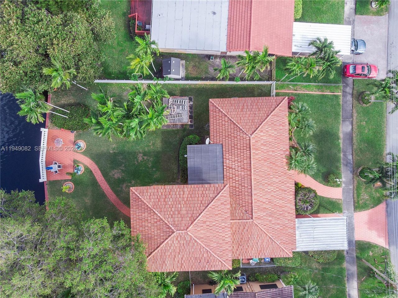 1231 NW 88th St, Miami, FL 33147 Photo