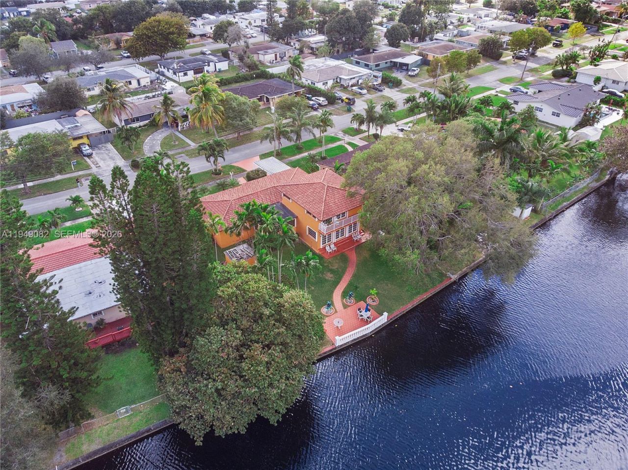 1231 NW 88th St, Miami, FL 33147 Photo