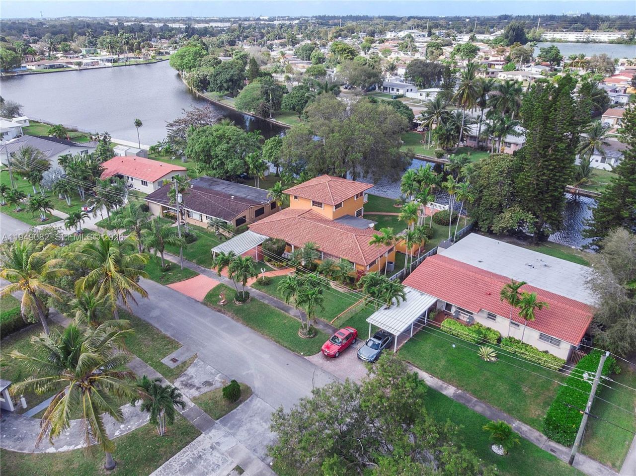 1231 NW 88th St, Miami, FL 33147 Photo