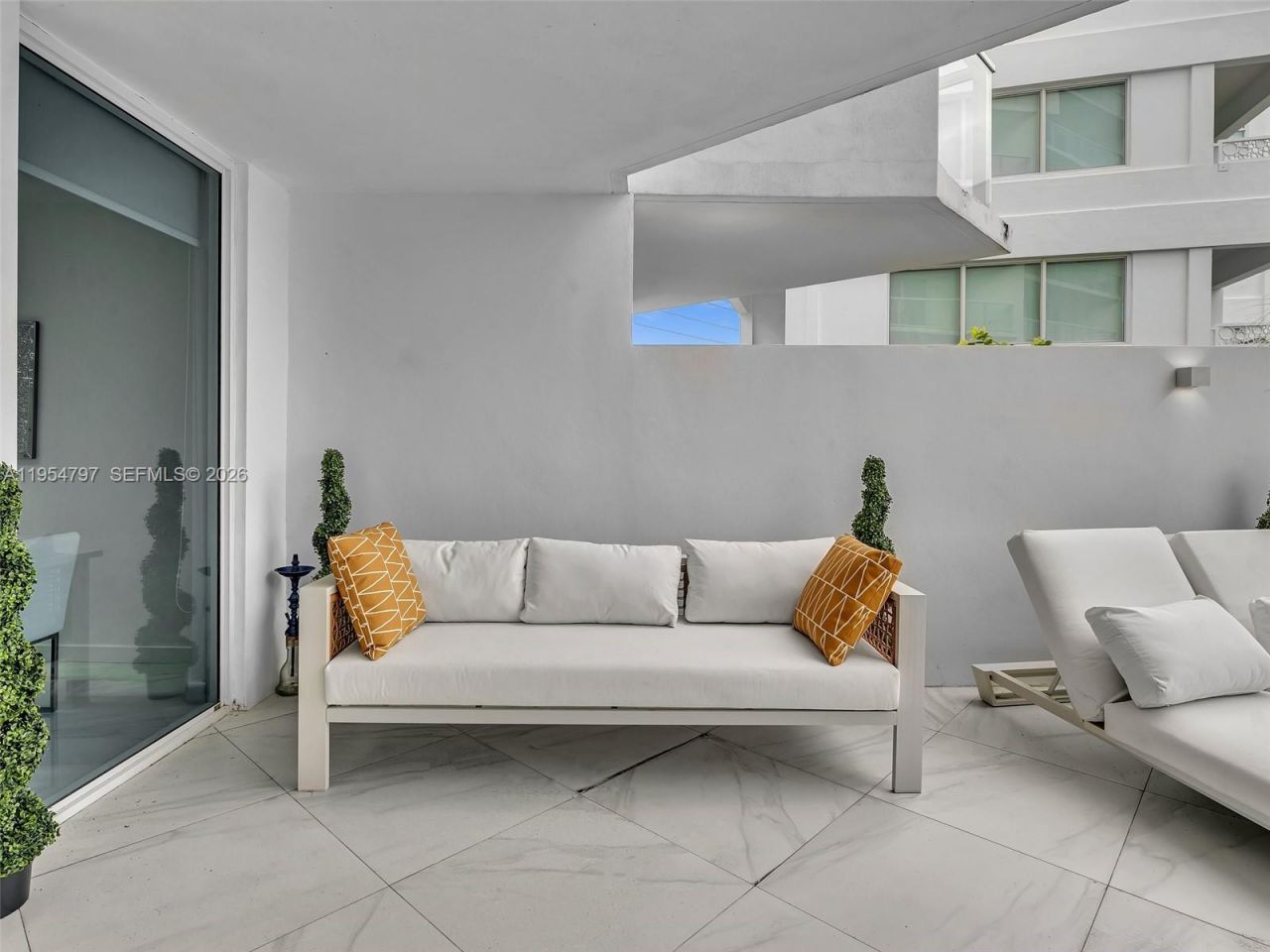 9821 E Bay Harbor Dr, Unit 302, Bay Harbor Islands, FL 33154 Photo