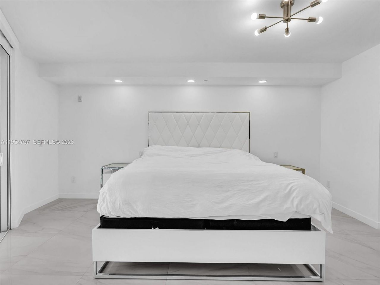 9821 E Bay Harbor Dr, Unit 302, Bay Harbor Islands, FL 33154 Photo