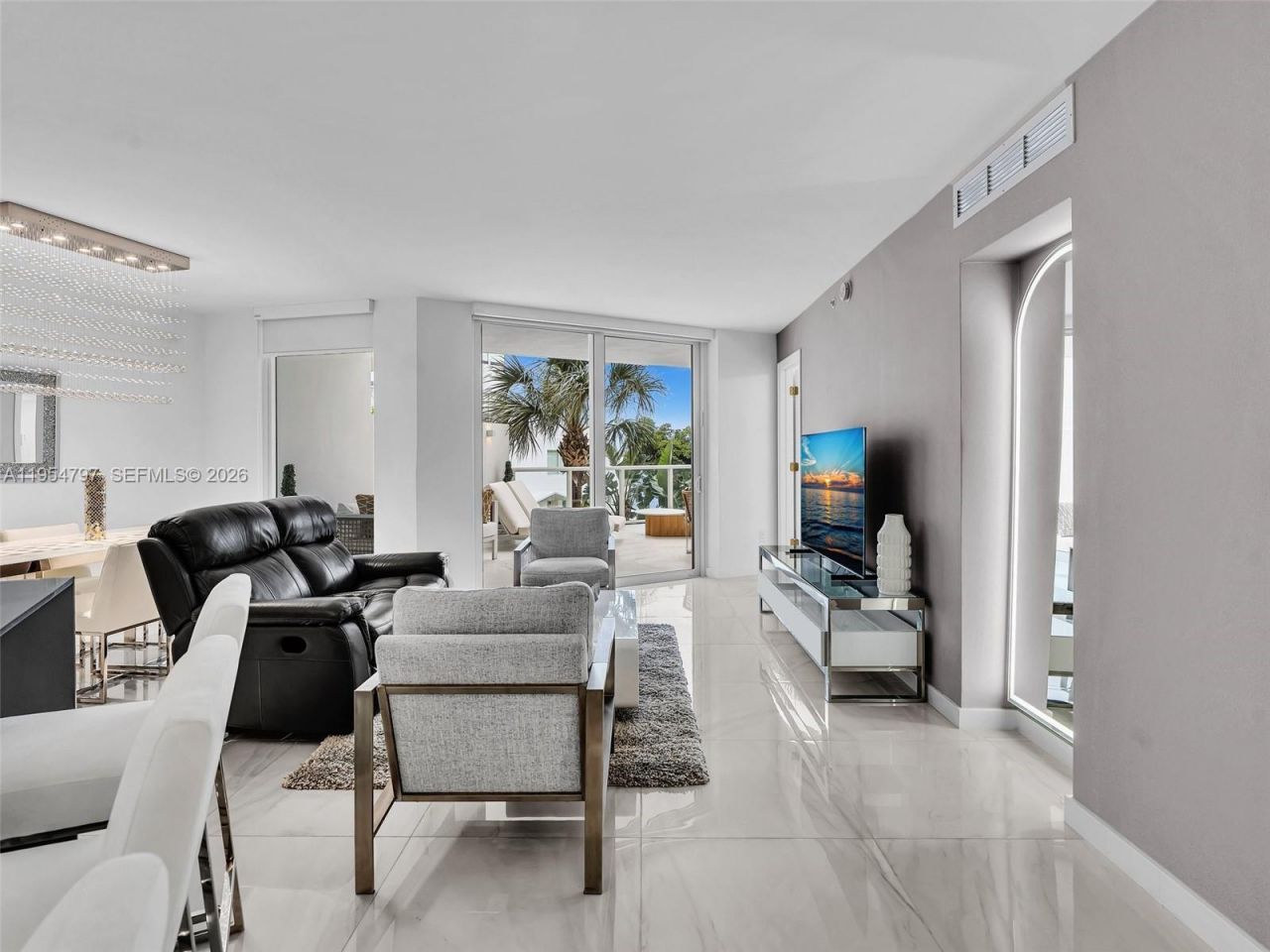 9821 E Bay Harbor Dr, Unit 302, Bay Harbor Islands, FL 33154 Photo