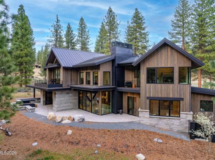 64 Boulders Bend Drive, Carson City, NV 89705 Photo