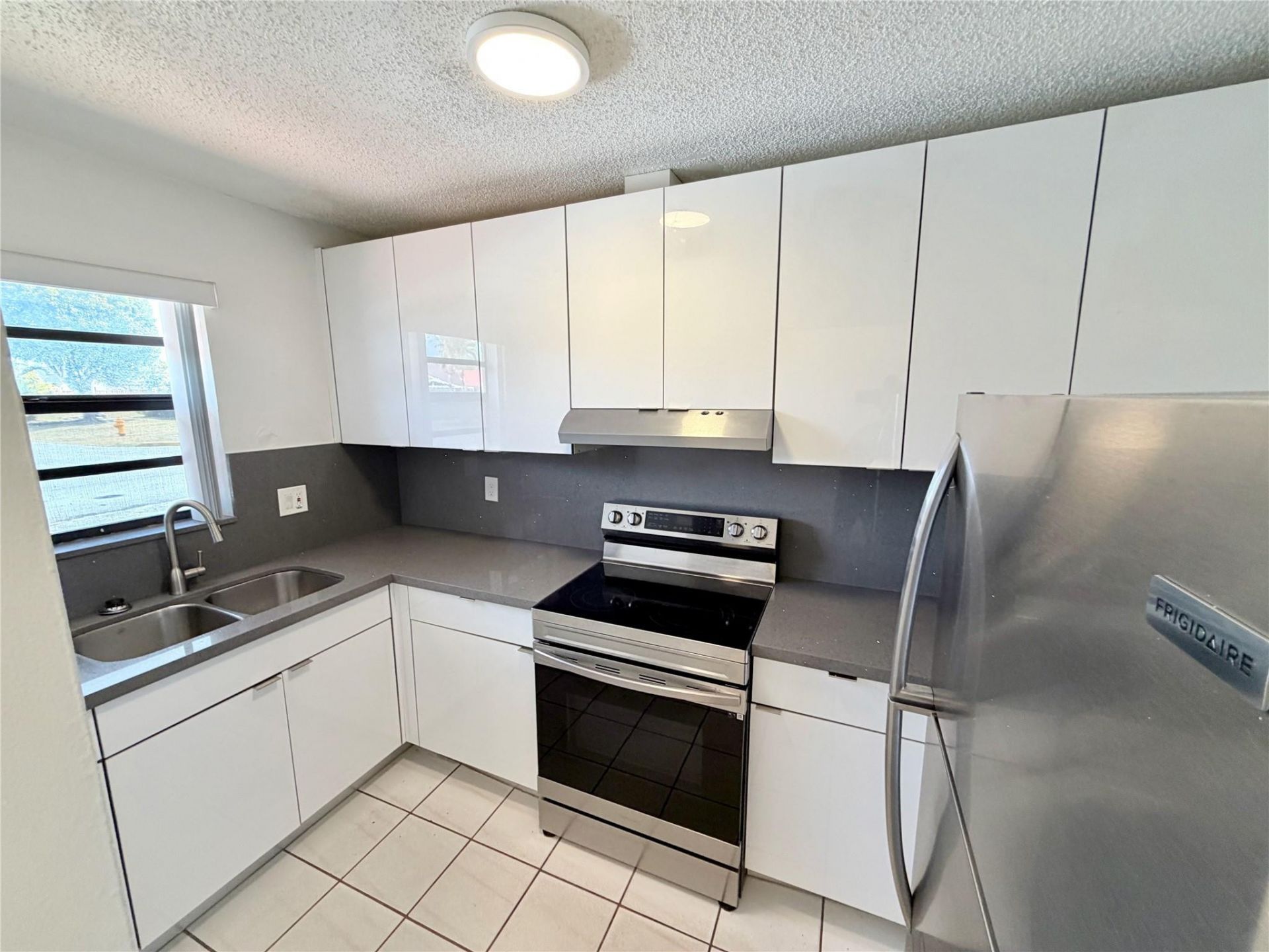 4804 SW 145th Avenue, Miami, FL 33175 Photo