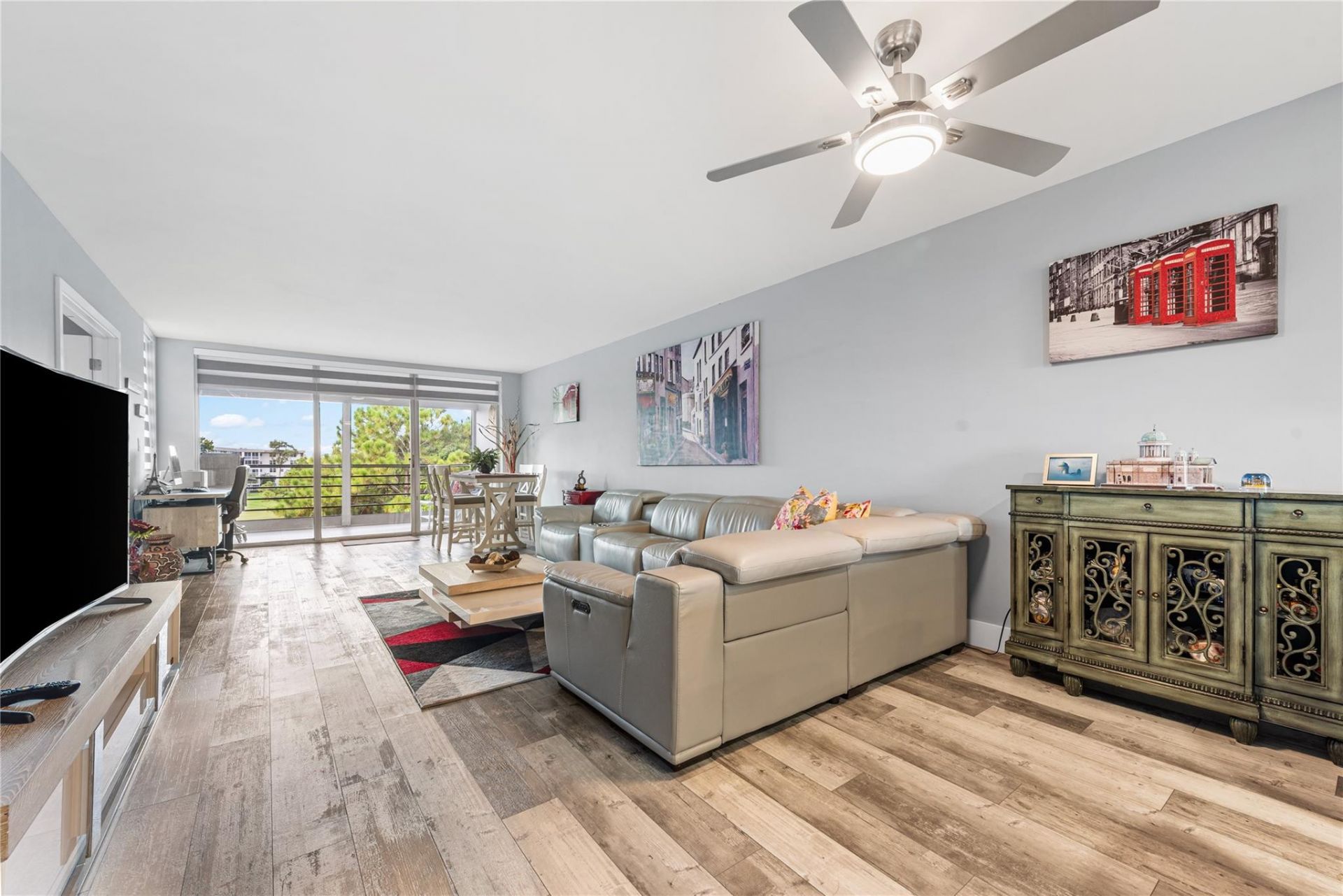 535 Oaks Drive, Unit 404, Pompano Beach, FL 33069 Photo