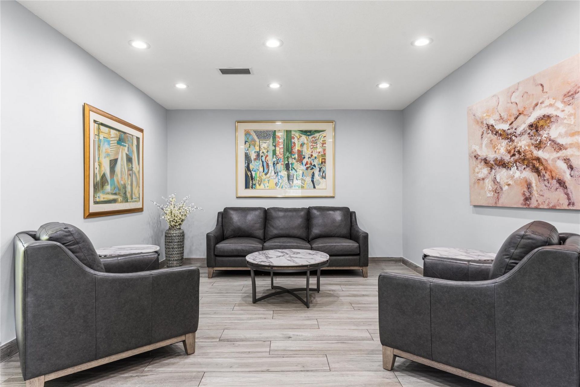 535 Oaks Drive, Unit 404, Pompano Beach, FL 33069 Photo