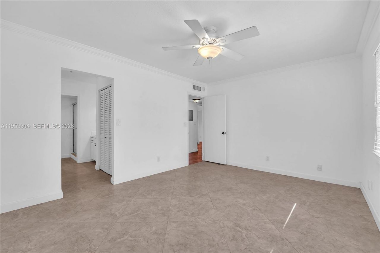 13720 SW 90th Ave, Unit 8, Miami, FL 33176 Photo