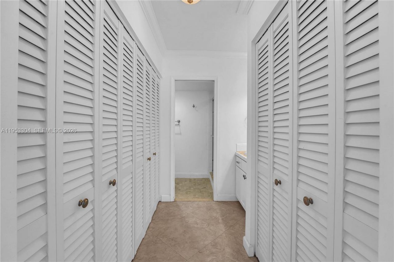 13720 SW 90th Ave, Unit 8, Miami, FL 33176 Photo