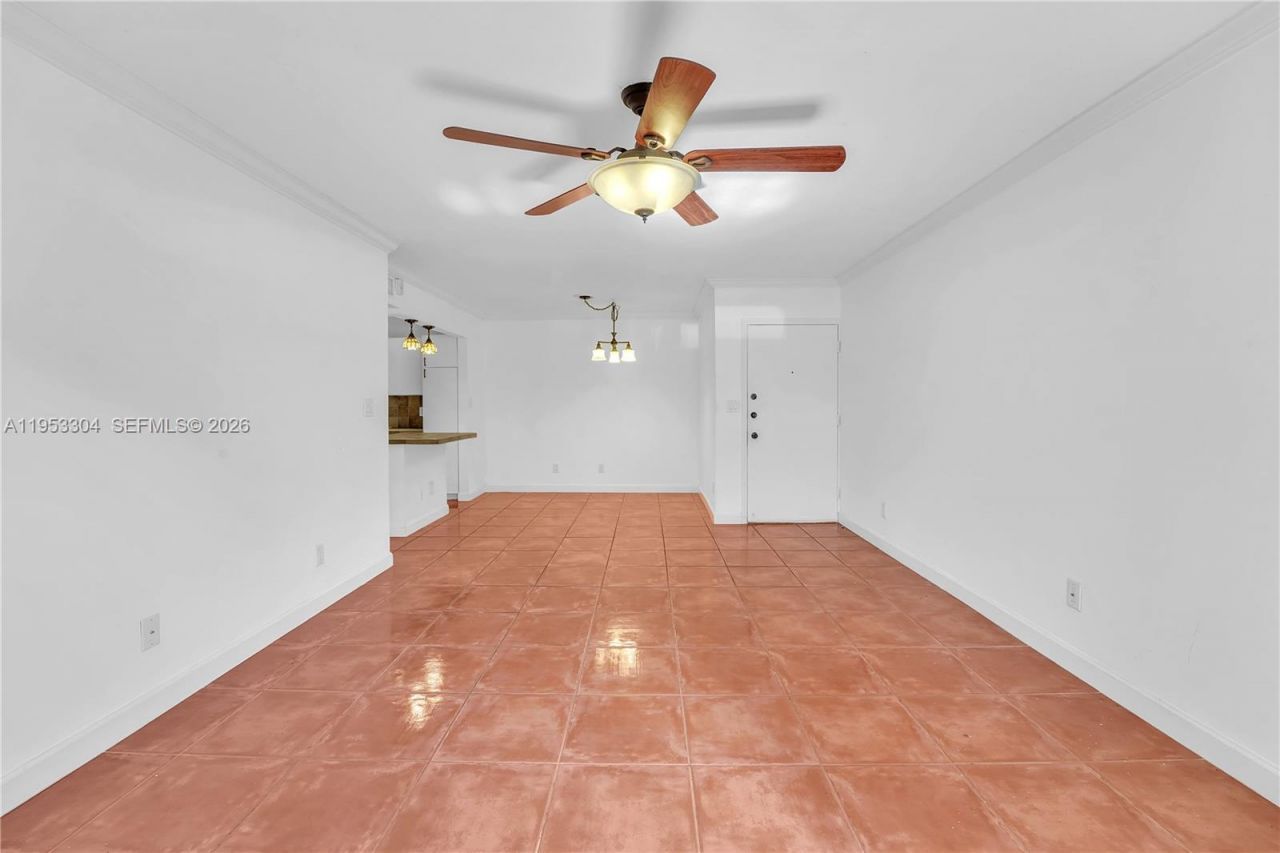13720 SW 90th Ave, Unit 8, Miami, FL 33176 Photo