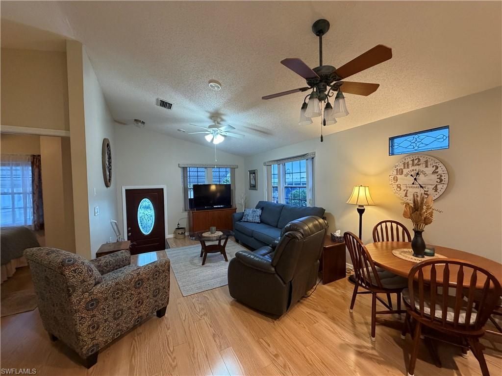 20291 Cumberland Ct, Estero, FL 33928 Photo