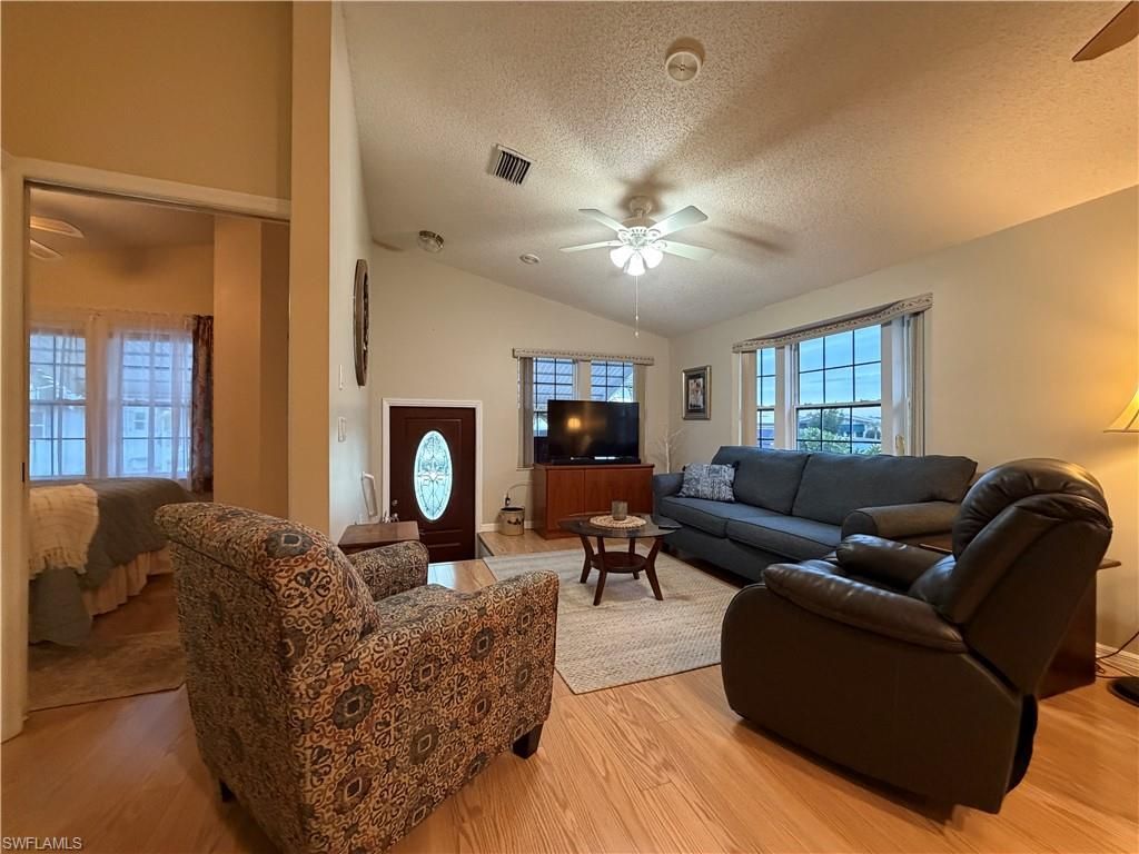 20291 Cumberland Ct, Estero, FL 33928 Photo