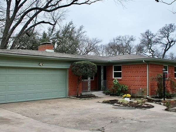 9762 Twin Creek Drive, Dallas, TX 75228