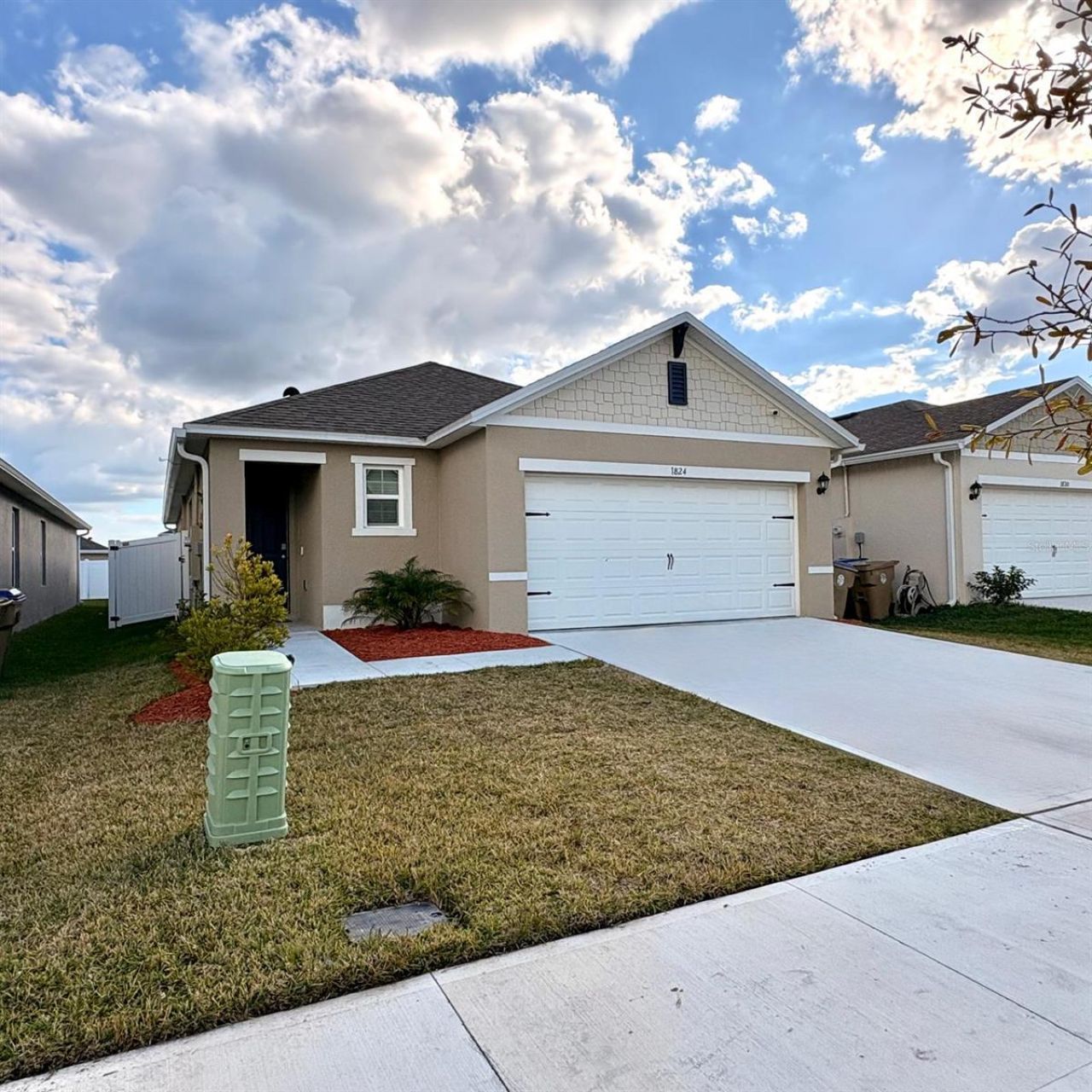 1824 Echo Valley Street, Kissimmee, FL 34744 Main Photo