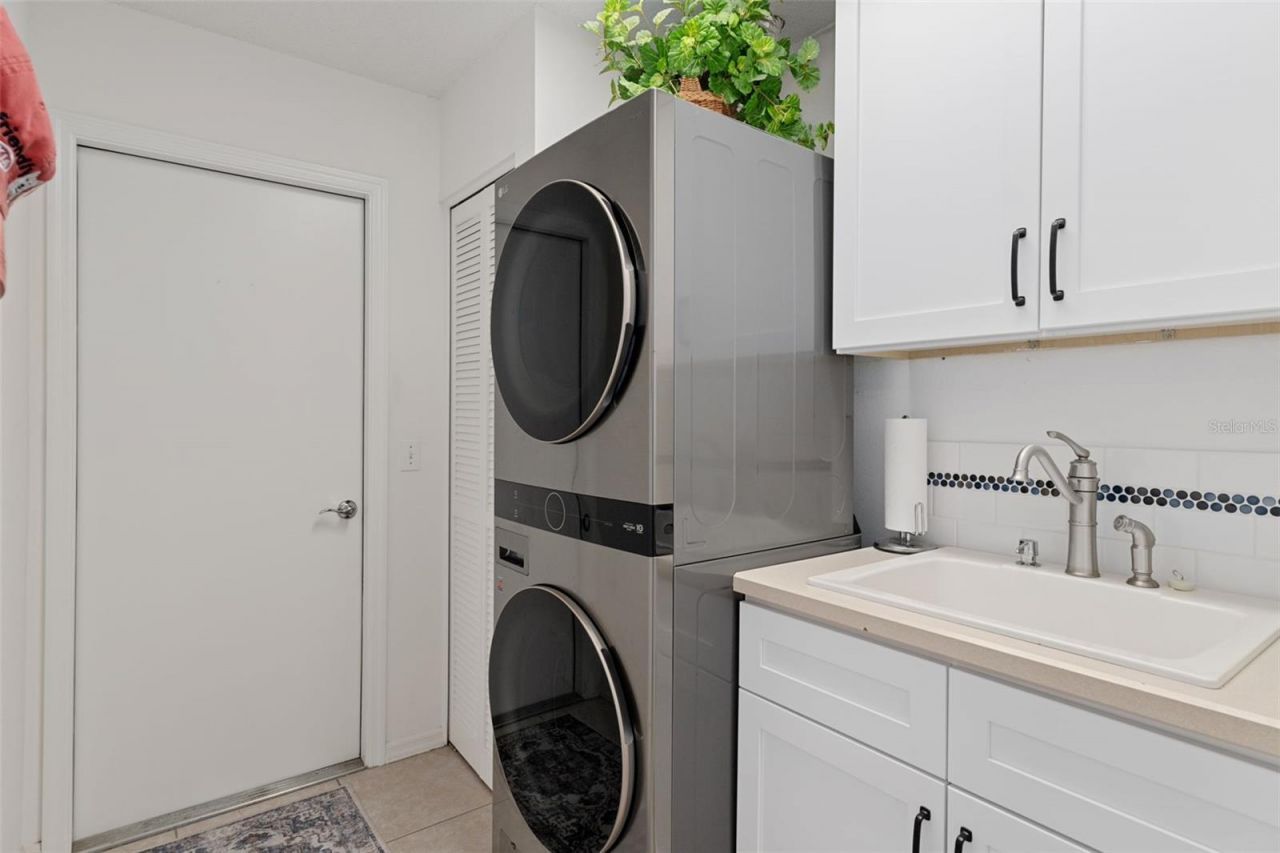 7499 Sugarbush Drive, Spring Hill, FL 34606 Photo