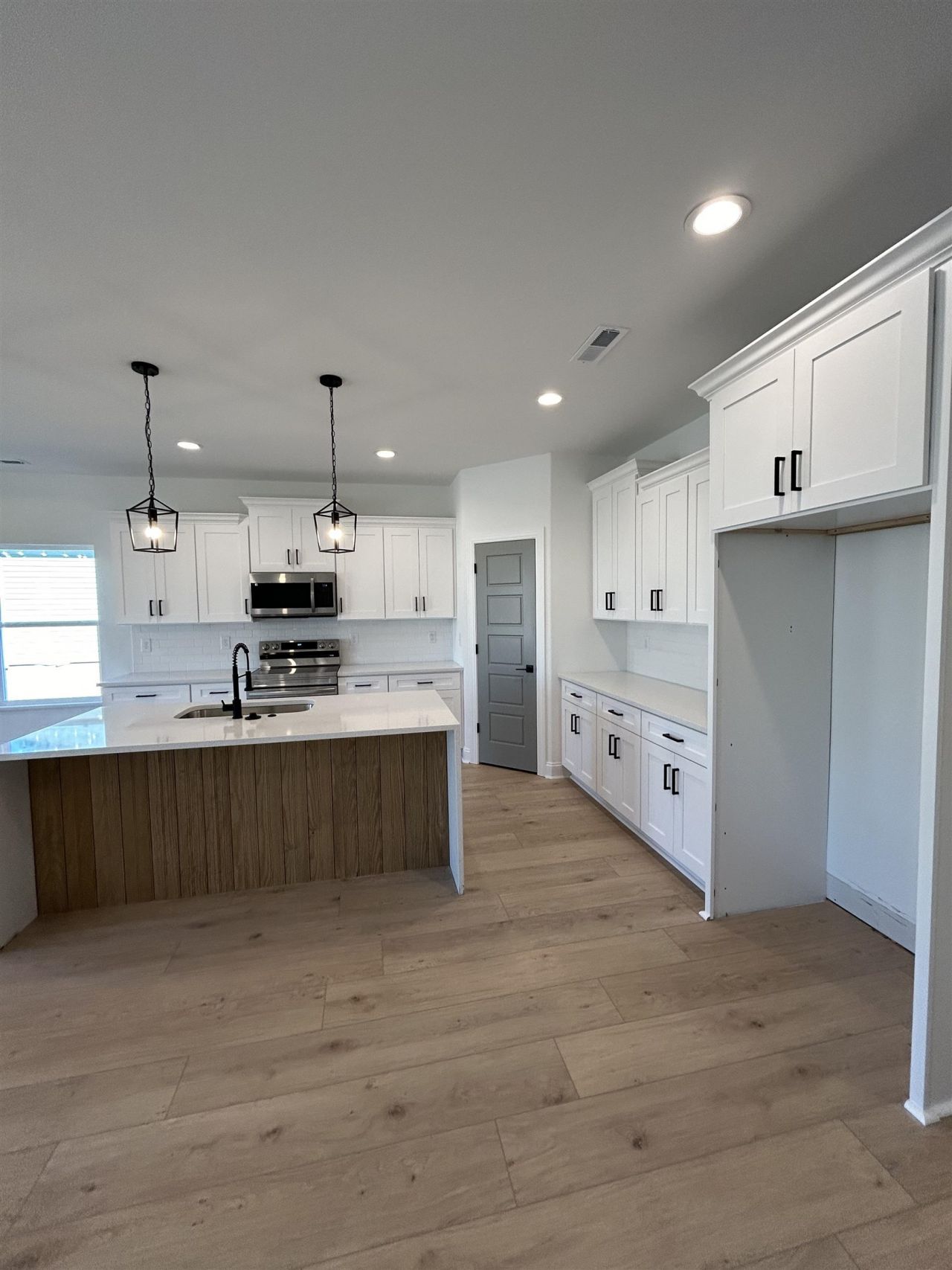 616 Carter Reid Ct. Photo 3