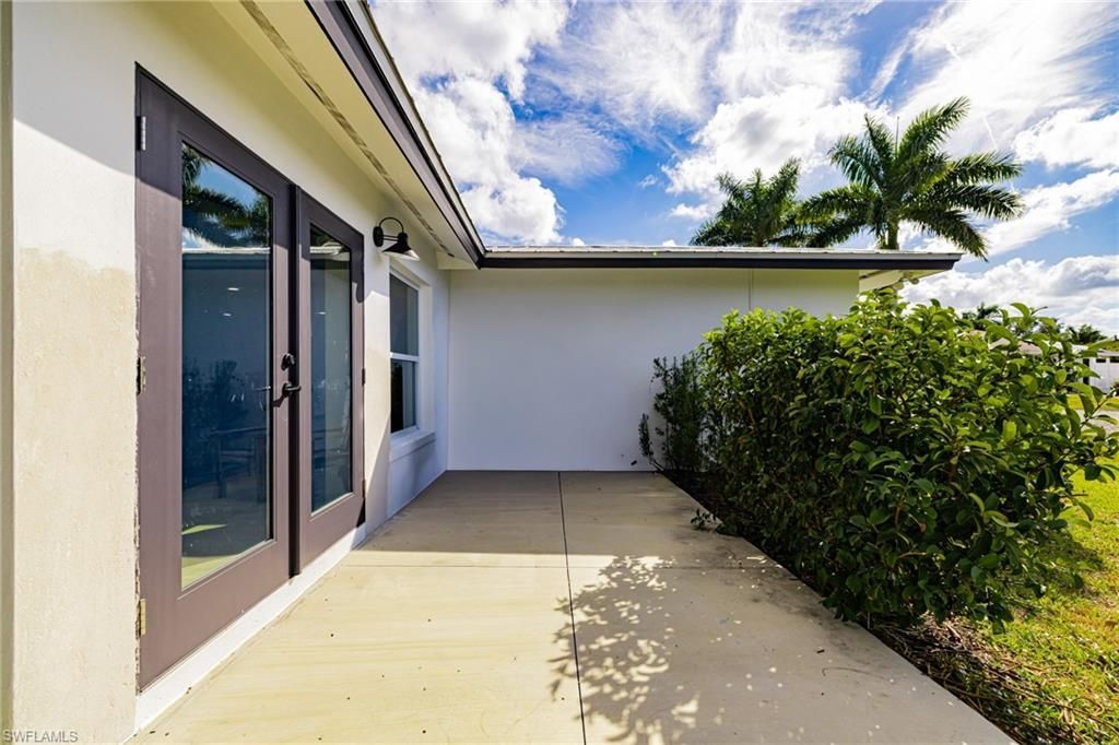 13856 Lazy Ln, Fort Myers, FL 33905 Photo