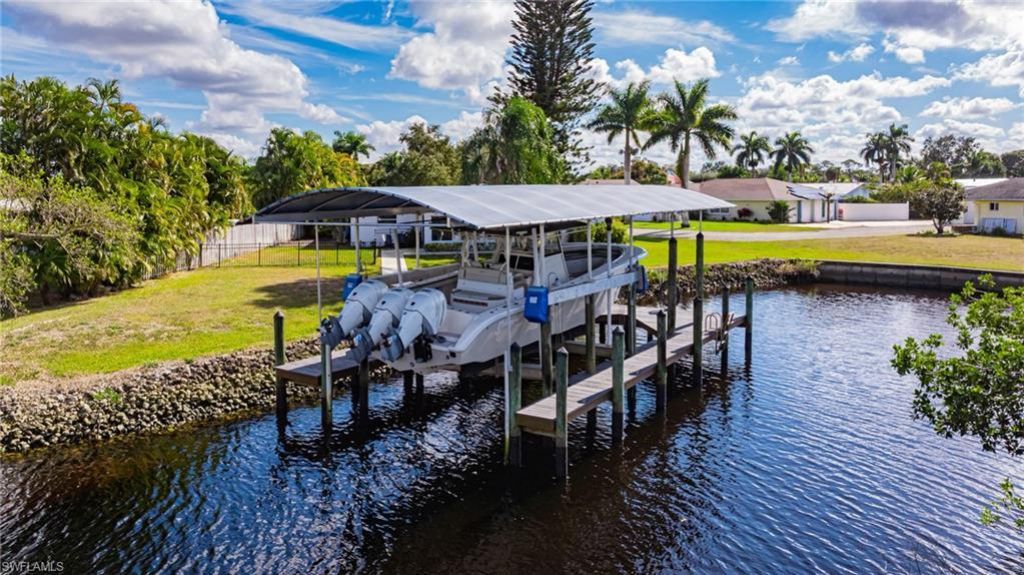 13856 Lazy Ln, Fort Myers, FL 33905 Photo