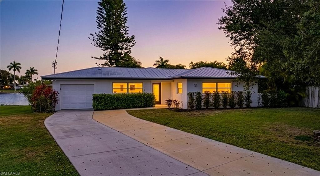 13856 Lazy Ln, Fort Myers, FL 33905 Photo