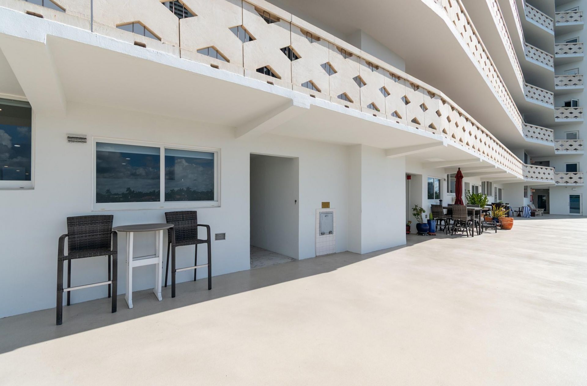 333 Sunset Drive, Unit 105, Fort Lauderdale, FL 33301 Photo