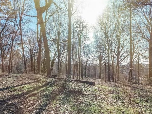 2218 Old Scenic Drive, Villa Rica, GA 30180