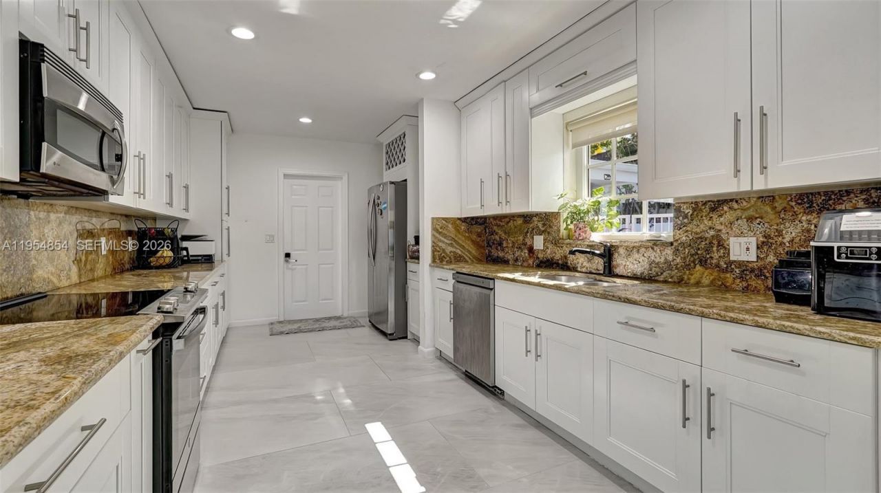 1311 Pierce St, Hollywood, FL 33019 Photo