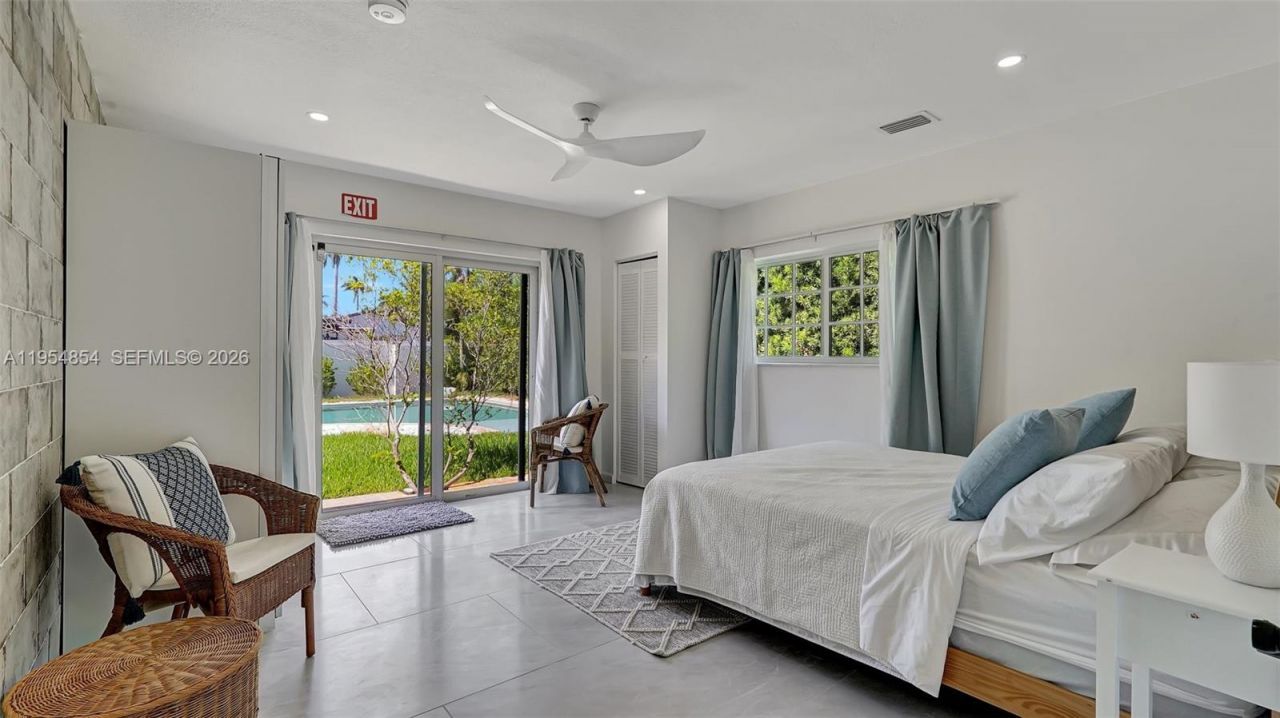 1311 Pierce St, Hollywood, FL 33019 Photo