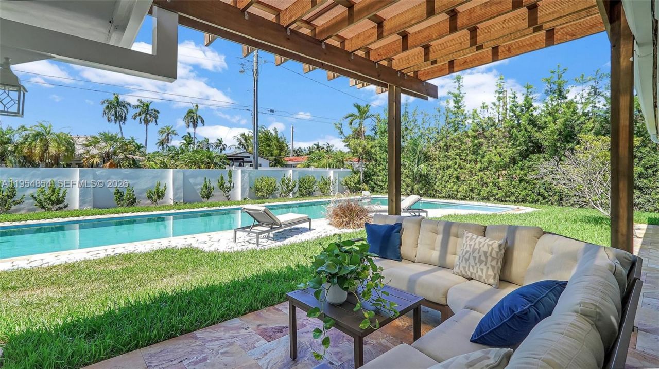 1311 Pierce St, Hollywood, FL 33019 Photo