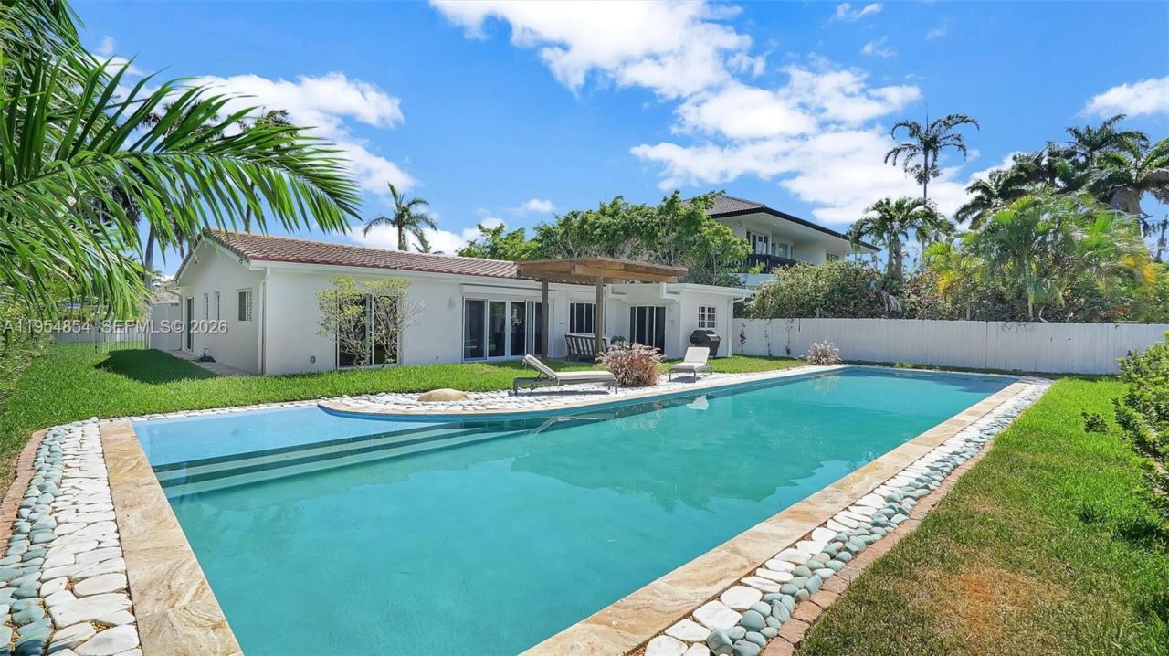 1311 Pierce St, Hollywood, FL 33019 Photo
