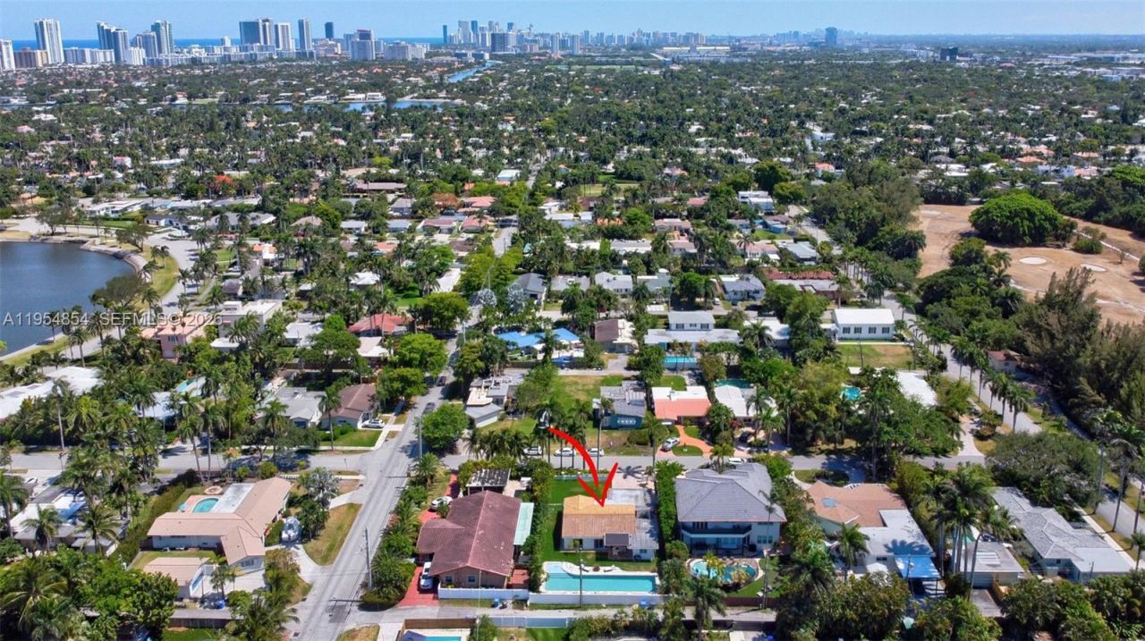 1311 Pierce St, Hollywood, FL 33019 Photo