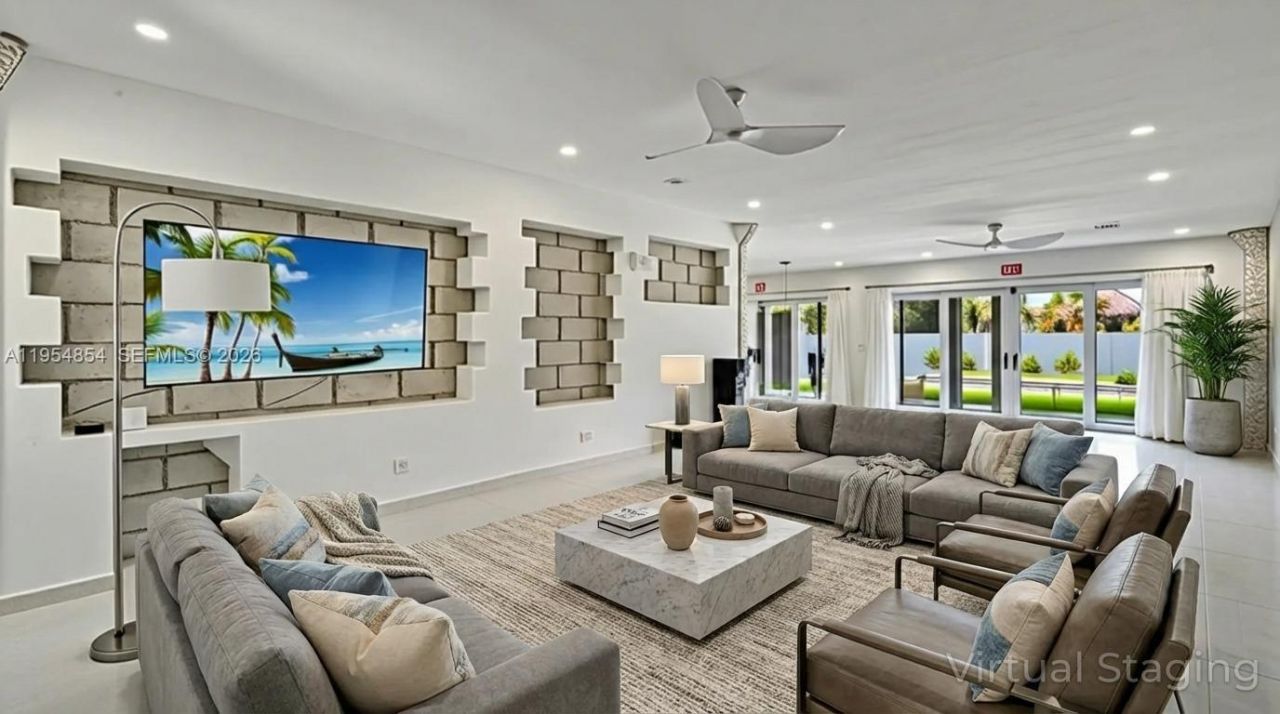 1311 Pierce St, Hollywood, FL 33019 Photo