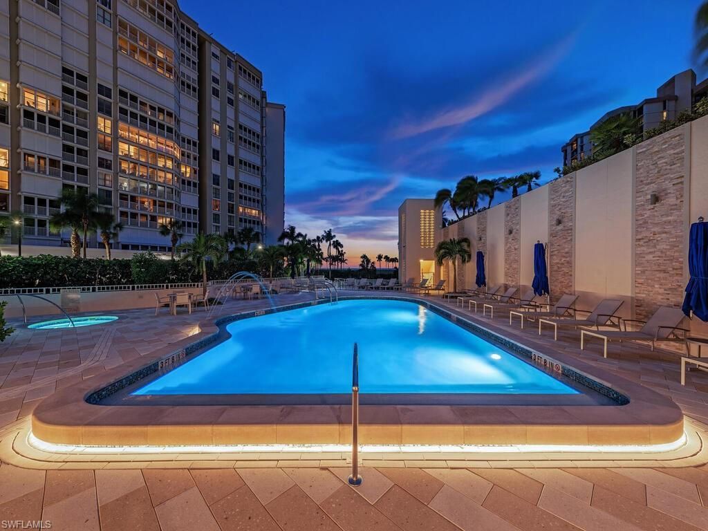 4451 Gulf Shore Blvd N, Unit 304, Naples, FL 34103 Photo