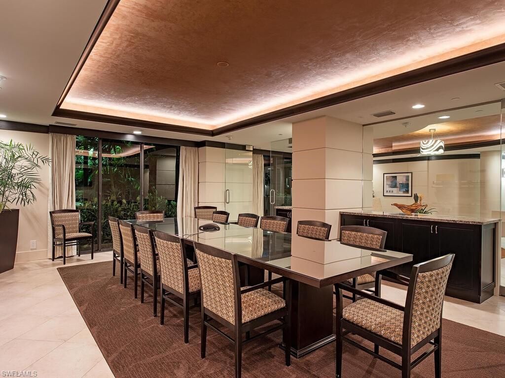 4451 Gulf Shore Blvd N, Unit 304, Naples, FL 34103 Photo