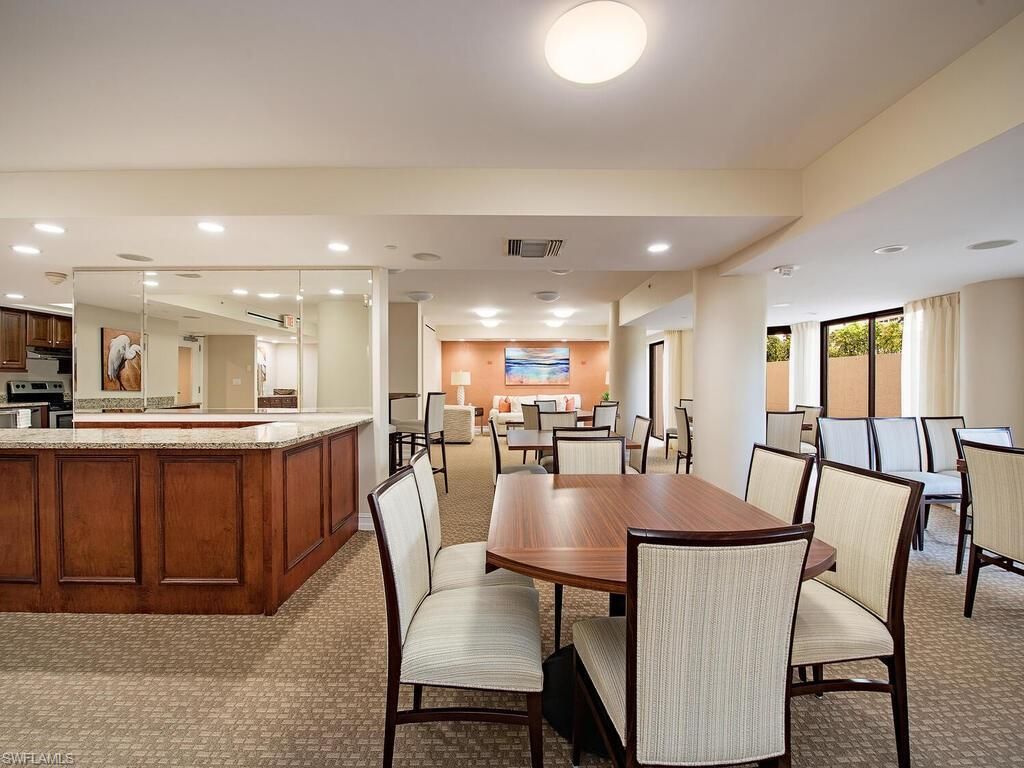 4451 Gulf Shore Blvd N, Unit 304, Naples, FL 34103 Photo