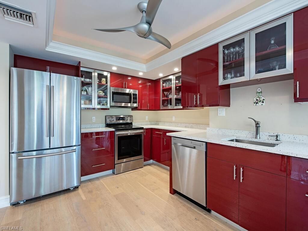 4451 Gulf Shore Blvd N, Unit 304, Naples, FL 34103 Photo