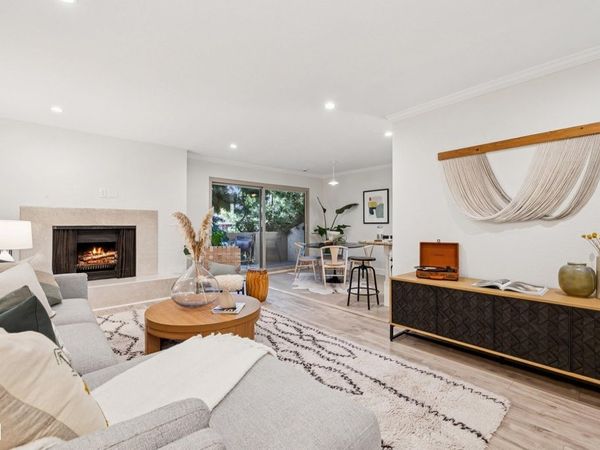 55 55 Fairmount AVE, Unit 215, Oakland, CA 94611