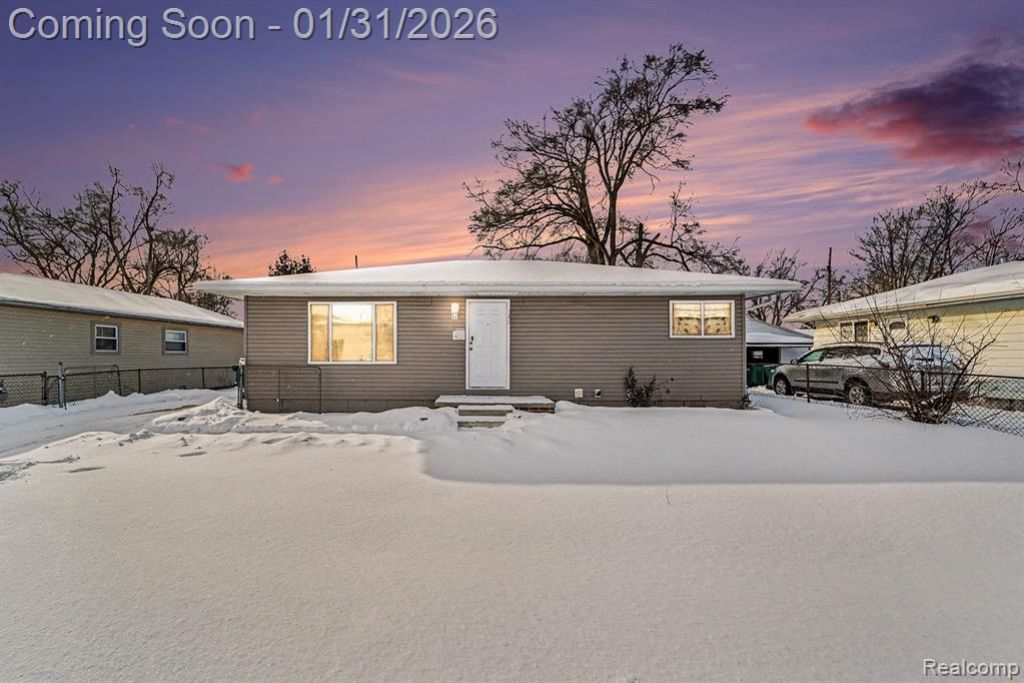 340 Woodlawn Avenue, Ypsilanti Township, MI 48198 Main Photo