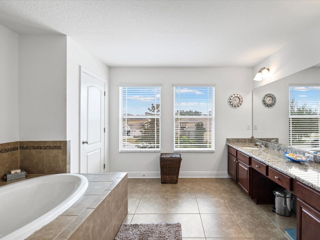 2214 Valterra Vista Way, Valrico, FL 33594 Photo