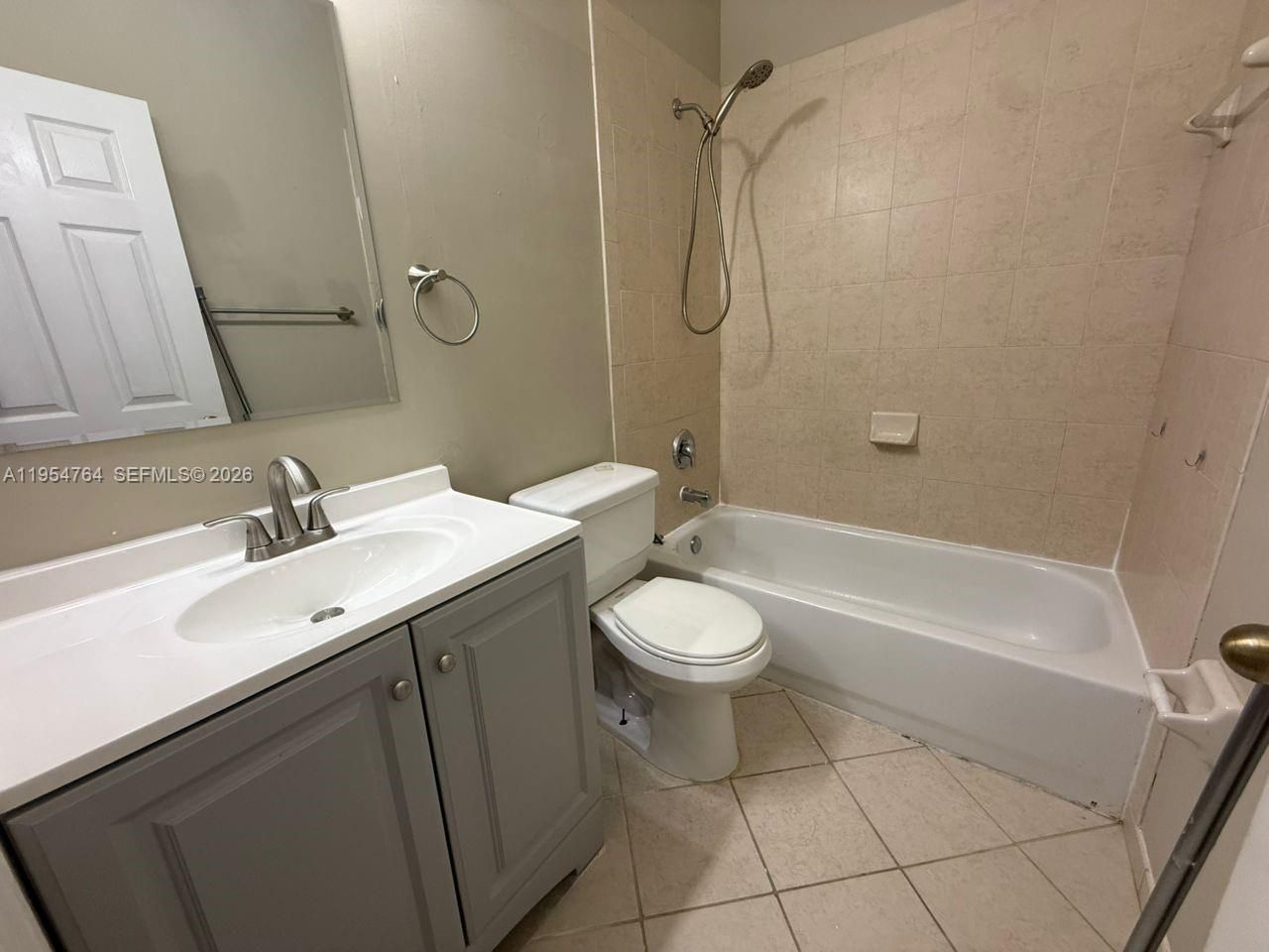 9353 SW 227th St, Unit 3-21, Cutler Bay, FL 33190 Photo