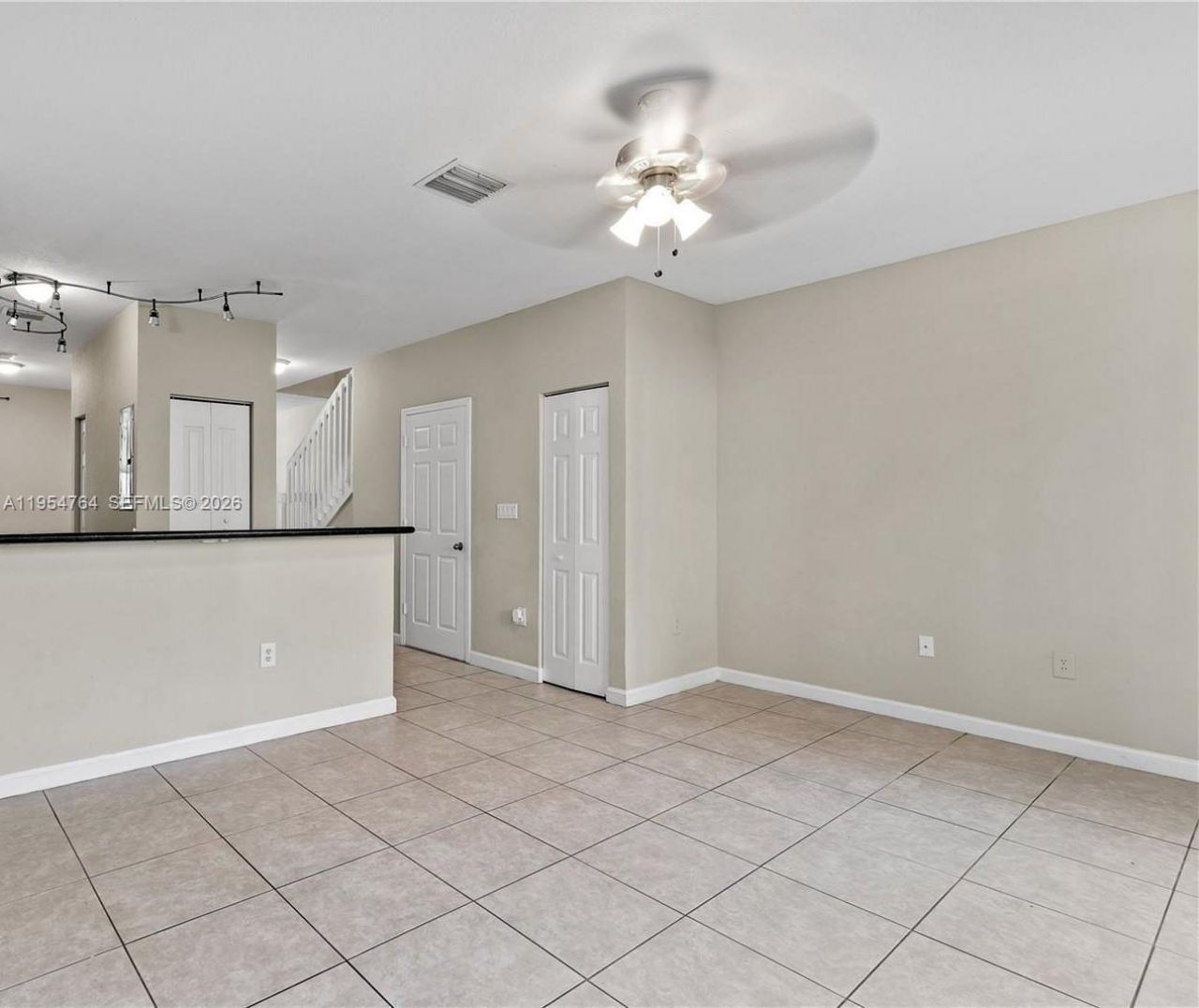 9353 SW 227th St, Unit 3-21, Cutler Bay, FL 33190 Photo