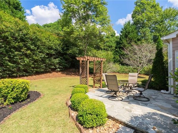 5090 Duke Drive, Cumming, GA 30040